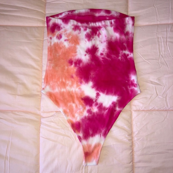 Sexy tie dye bodysuit💖 - Picture 3 of 5